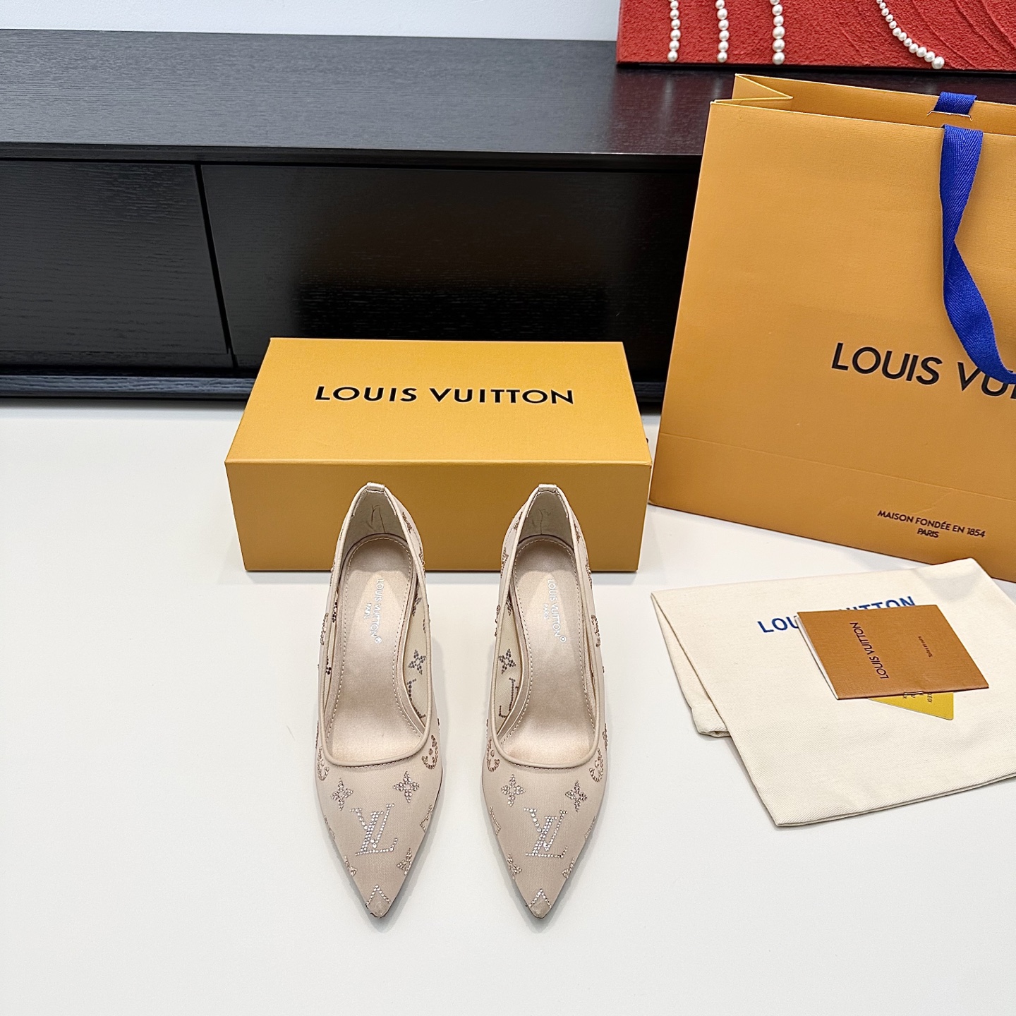 Women's high heels